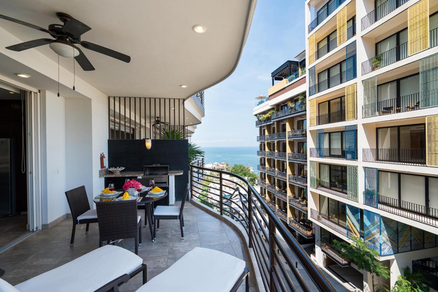 Pinnacle Resorts 180 Puerto Vallarta Exterior photo