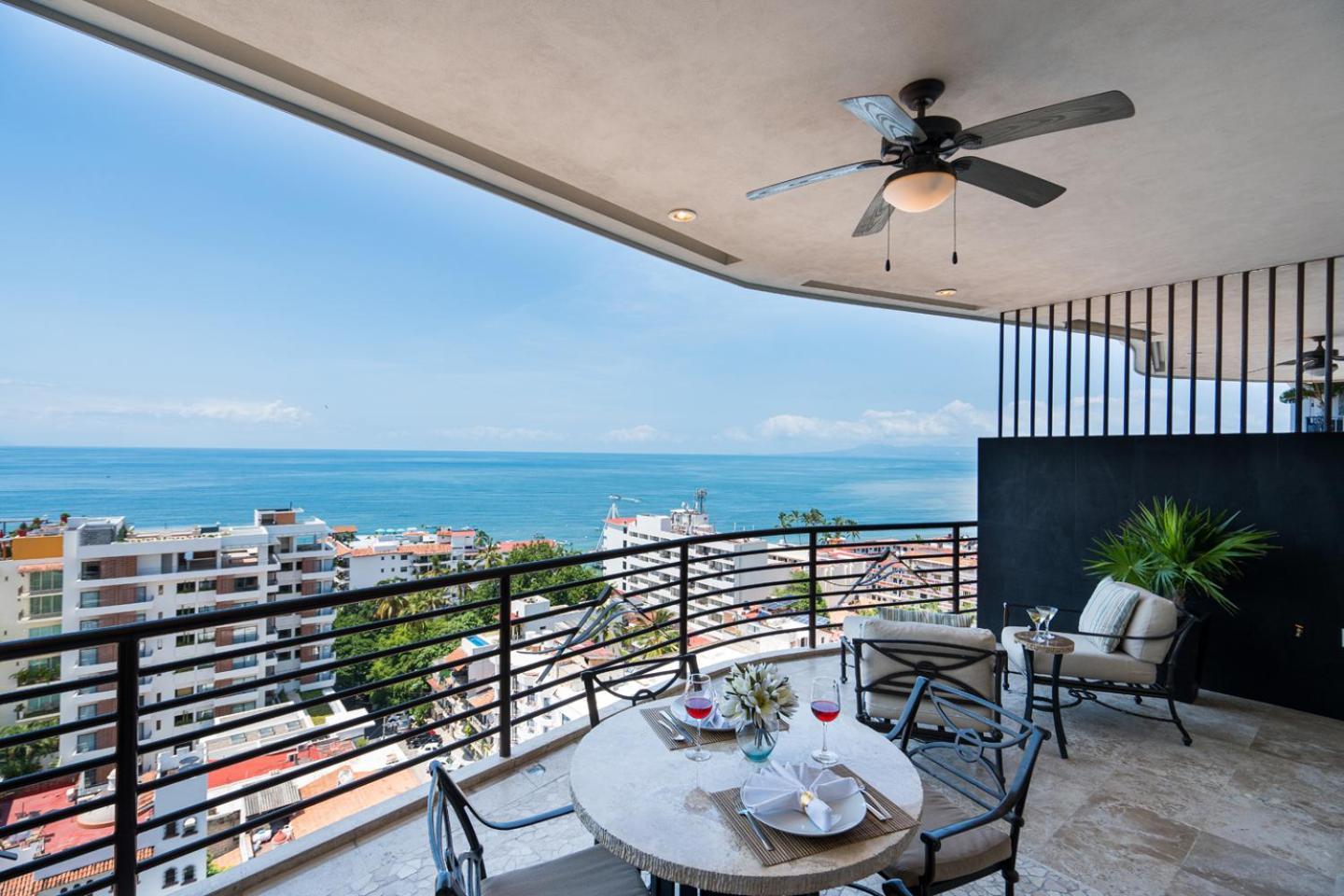 Pinnacle Resorts 180 Puerto Vallarta Exterior photo
